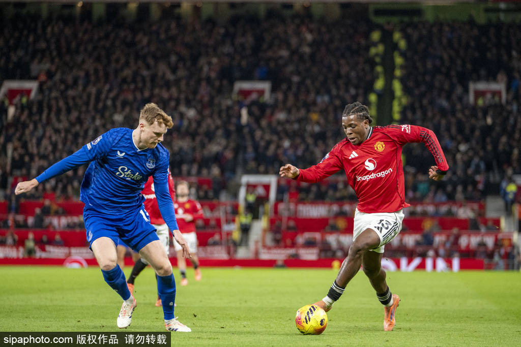 2026世界杯分组抽签结果出炉：强队云集的死亡之组来袭！