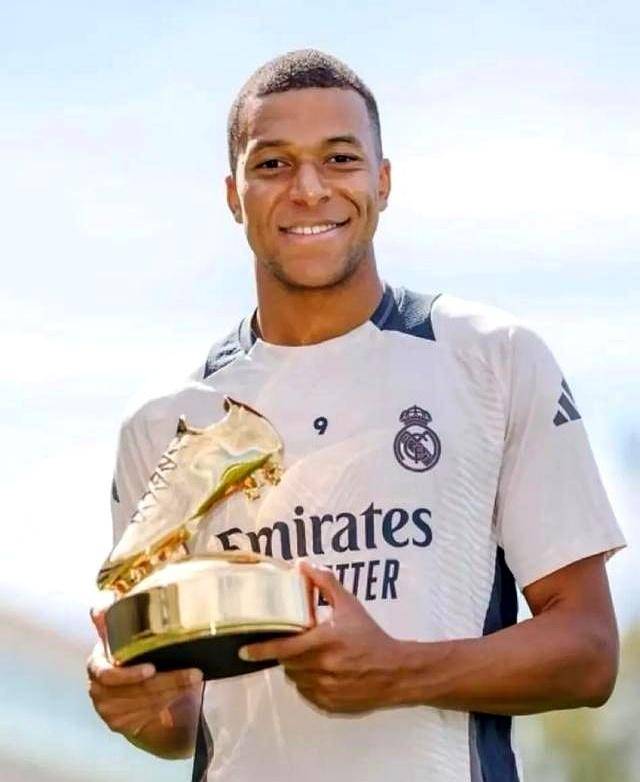 攻守两端都拉满