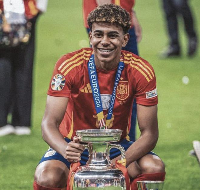 乌迪内斯2-0帕尔马，扎尼奥洛破门，凯南-戴维斯锦上添花